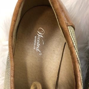 Wanted Shoes - Wanted Women's Hipster Lace Up Loafers Size 10 Wanted Shoes - Wanted Women's Hipster Lace Up Loafers Size 10